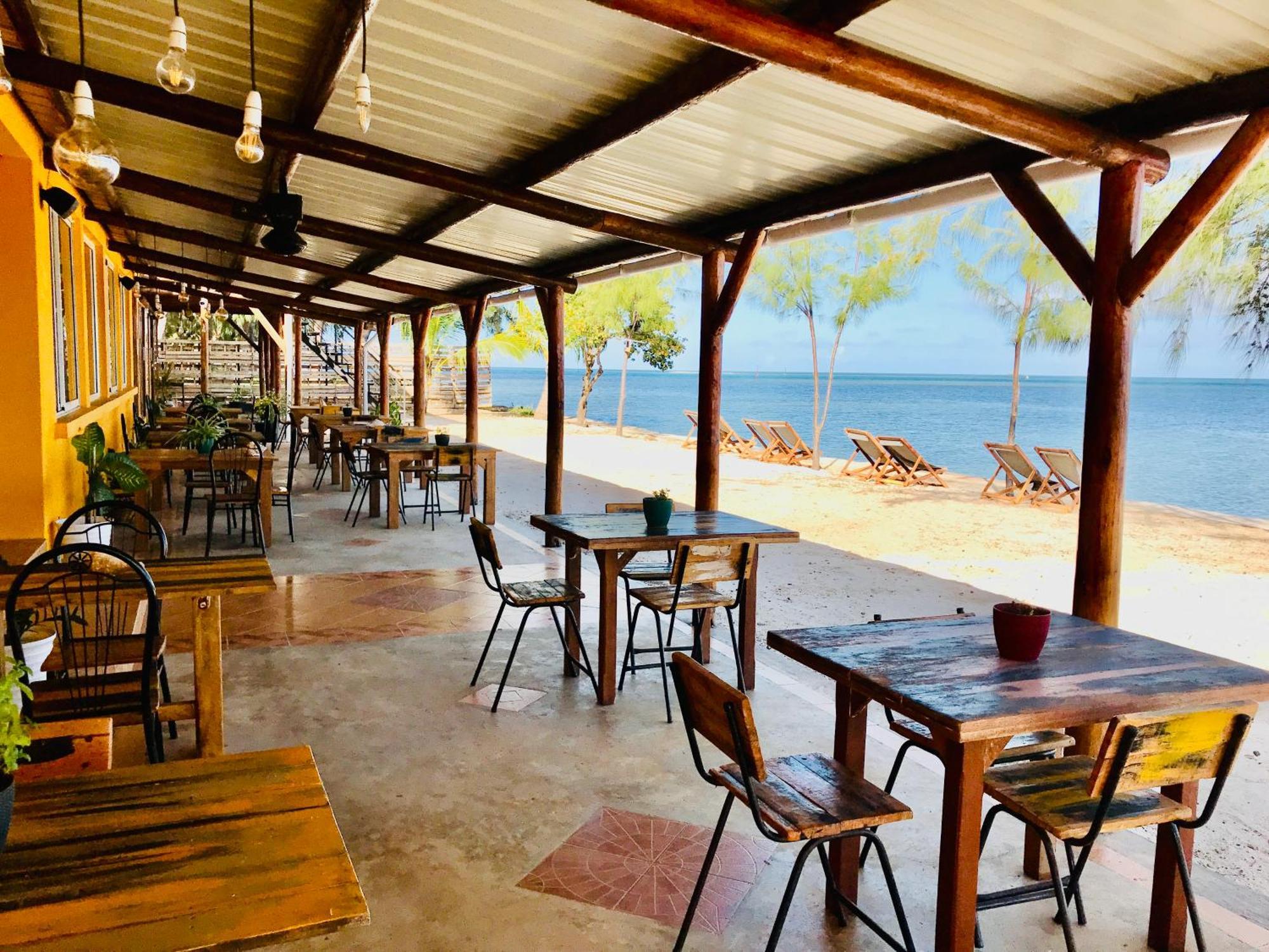 Bon Vivant Front De Mer - Ile Rodrigues Port Mathurin Bagian luar foto