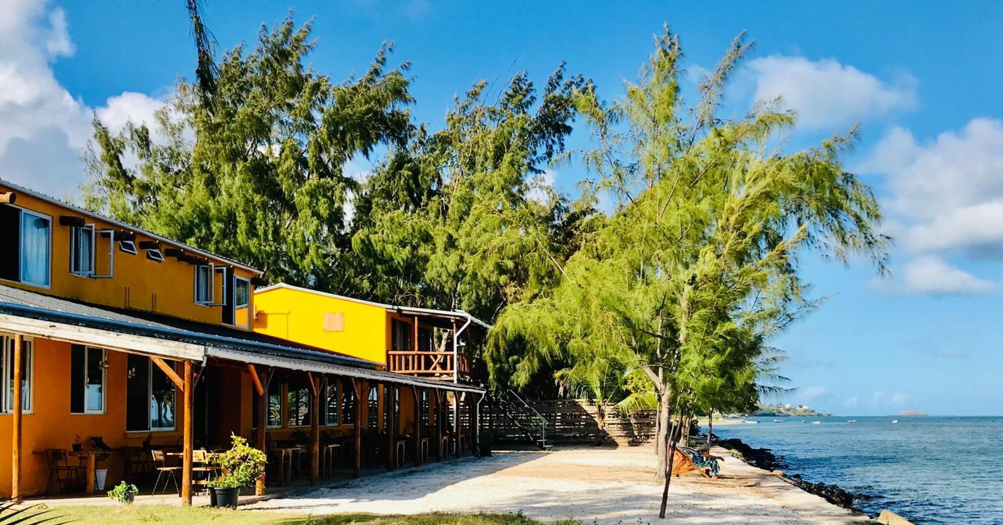 Bon Vivant Front De Mer - Ile Rodrigues Port Mathurin Bagian luar foto